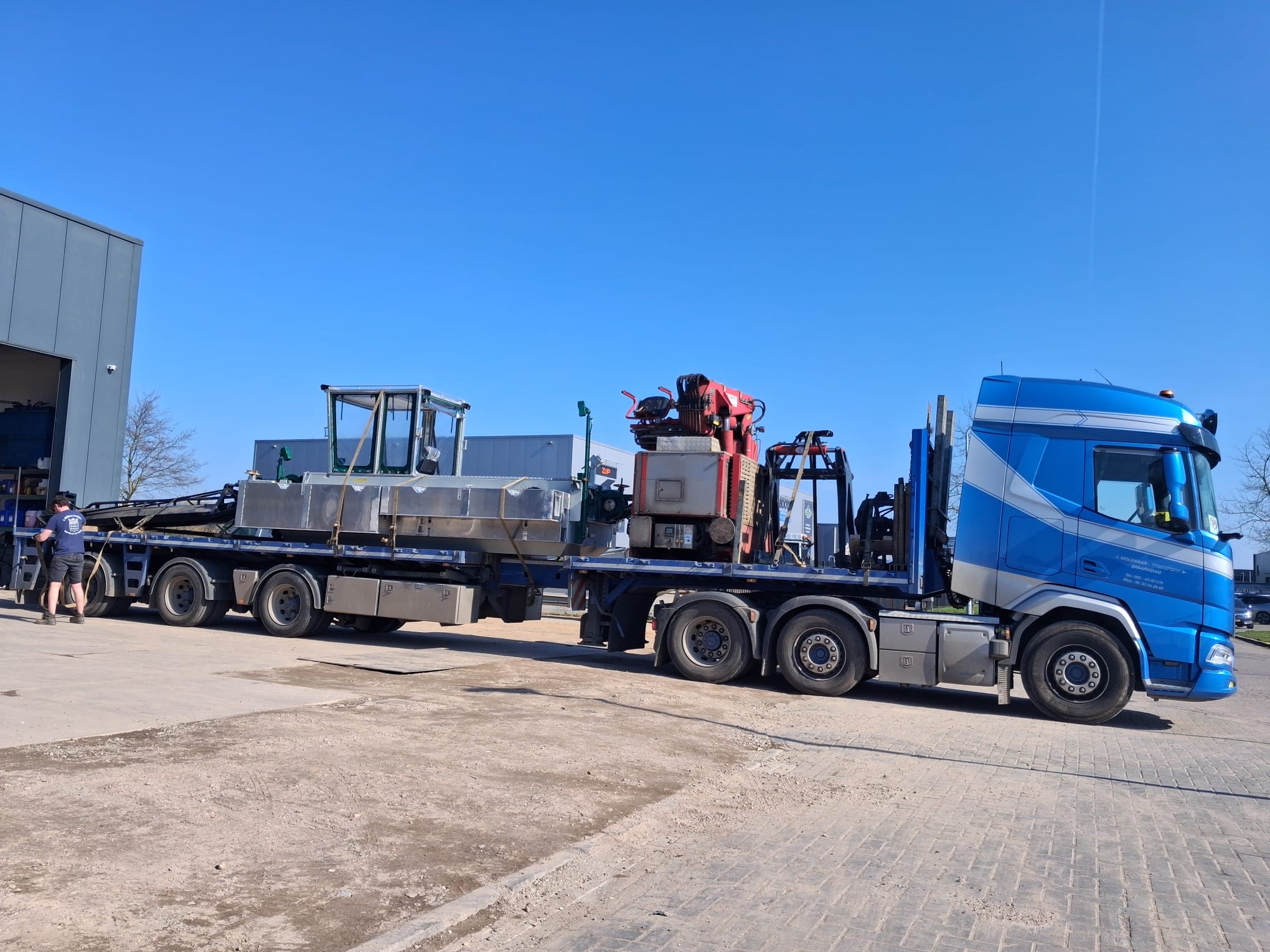 Hoogvoltage accupakket in baggerboot.