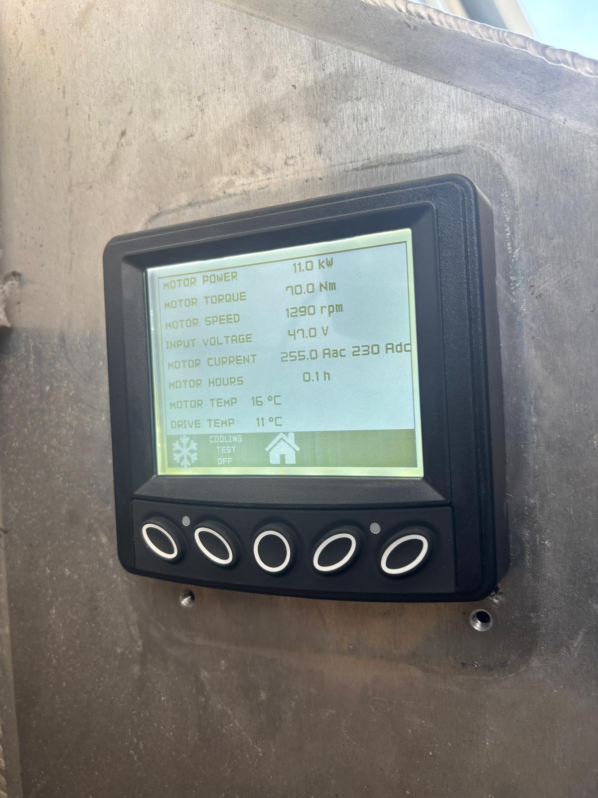 Elektrische werkboot door E-WERF